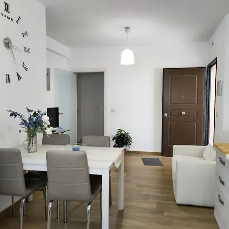 Villino Maria Pia, In Villino In Centro Storico Semesterbostad LʼAquila