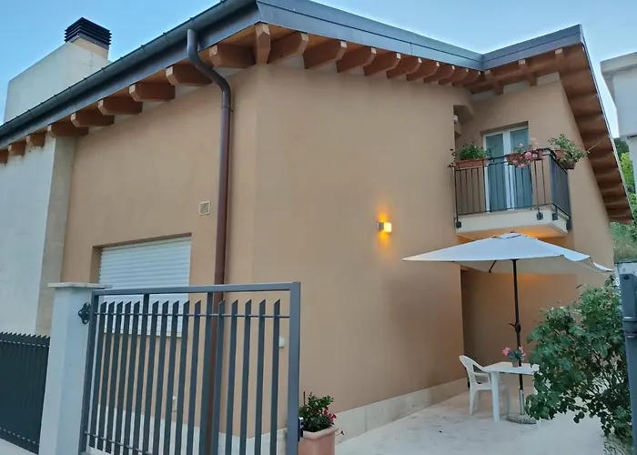 Villino Maria Pia, In Villino In Centro Storico L'Aquila